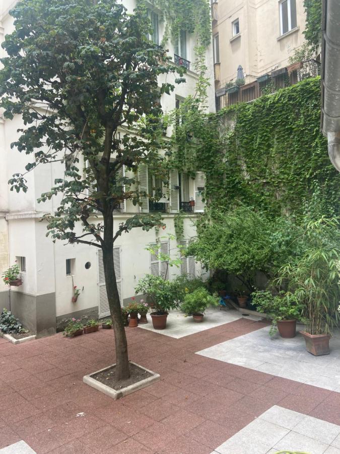 Tres Bel Appartement Montmartre Paris Eksteriør bilde
